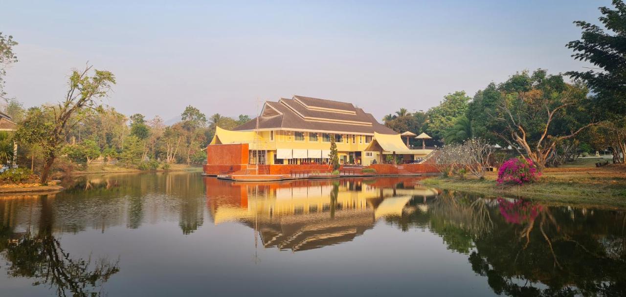 Phu Pha Phung Resort Suan Phueng Exterior photo