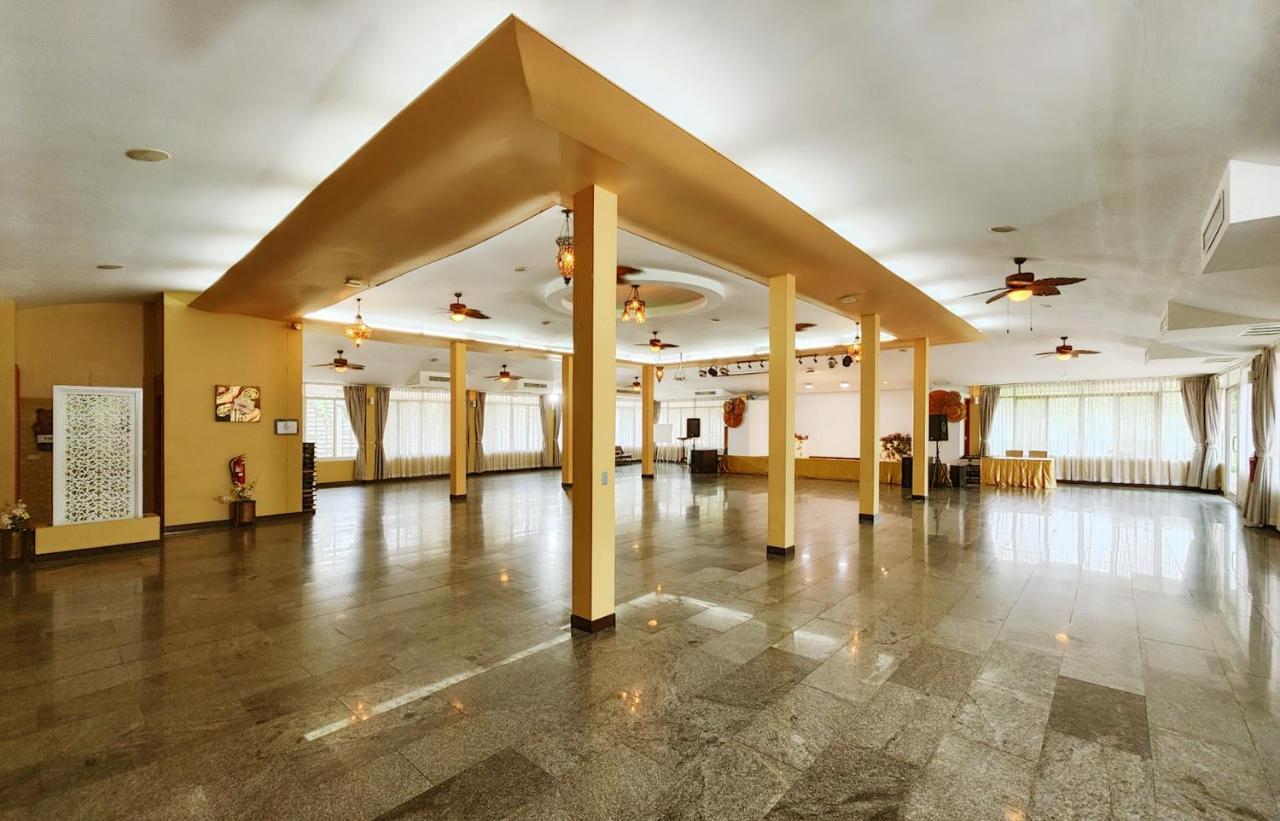 Phu Pha Phung Resort Suan Phueng Exterior photo